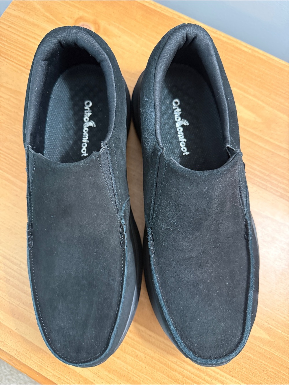 Orthocomfoot Men’s Black Slip-On Suede Loafers